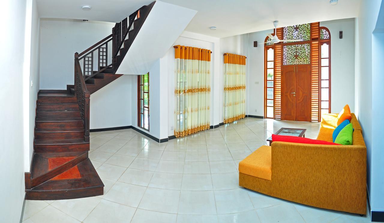 Falcon Villa Induruwa Exterior foto
